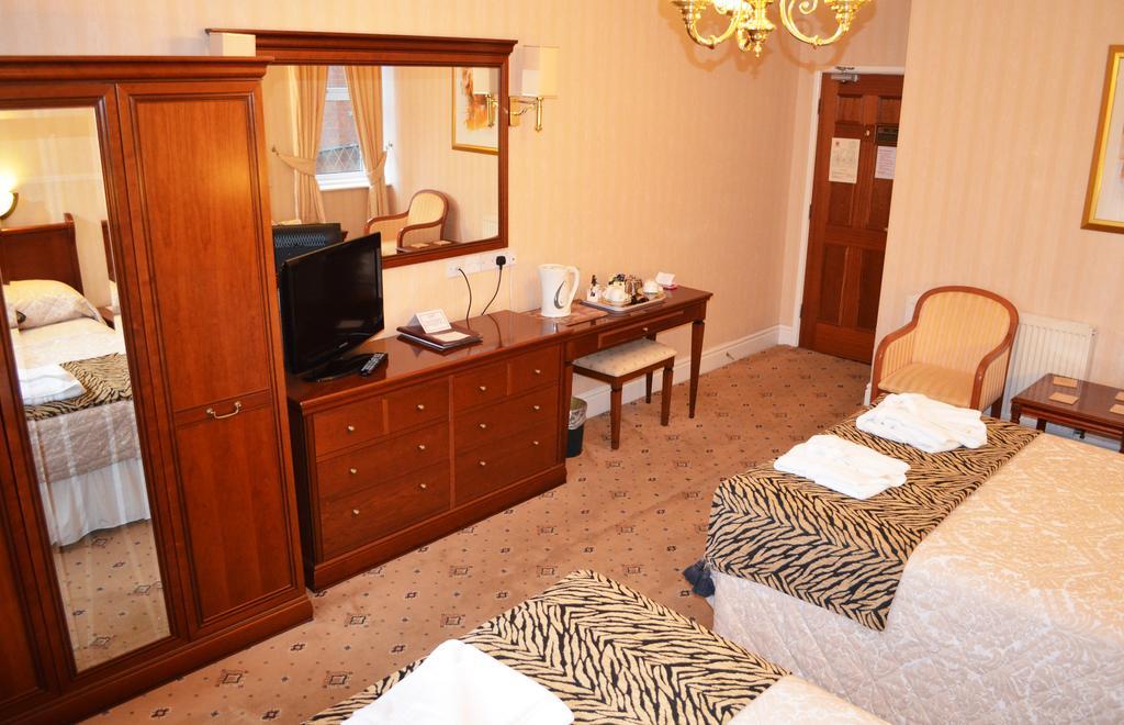 Bedford Hotel Lytham St Annes Bagian luar foto